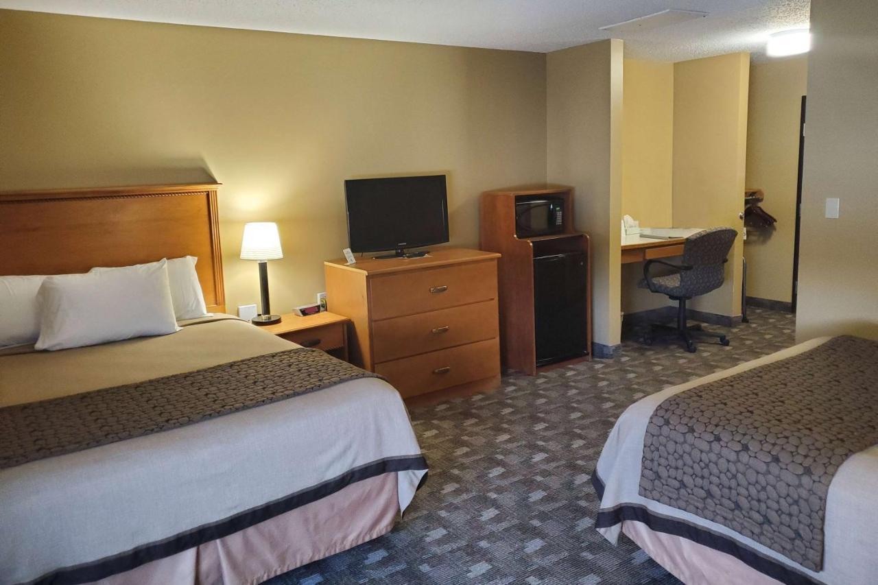 Governors Inn A Travelodge By Wyndham Pierre Ngoại thất bức ảnh